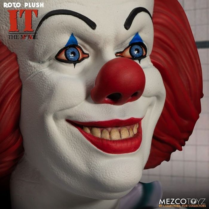MDS DESIGNER SERIES / IT IT (1990): PENNYWISE 18INCH ROTO PLUSH DOLL