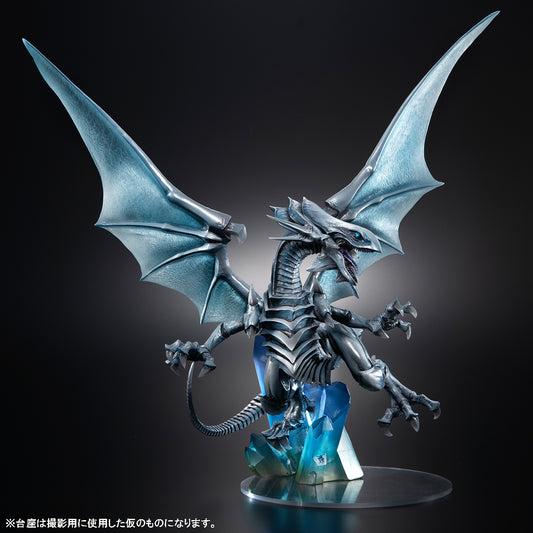 Megahouse ART WORKS MONSTERS Blue Eyes White Dragon~Holographic Edition~ "Yu-Gi-Oh! Duel Monsters"