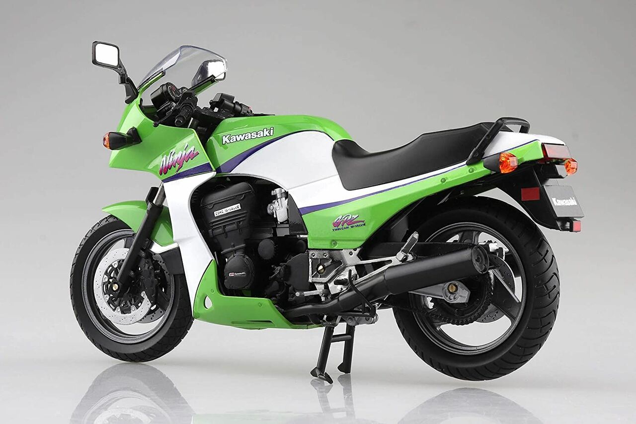 Aoshima 1/12 Kawasaki GPZ900R Lime Green