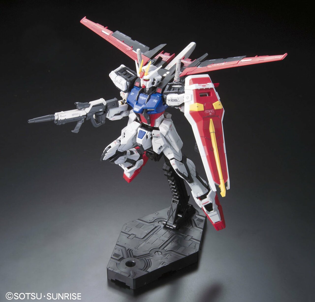 Bandai RG 1/144 #3 GAT-X105 Aile Strike Gundam "Gundam SEED"